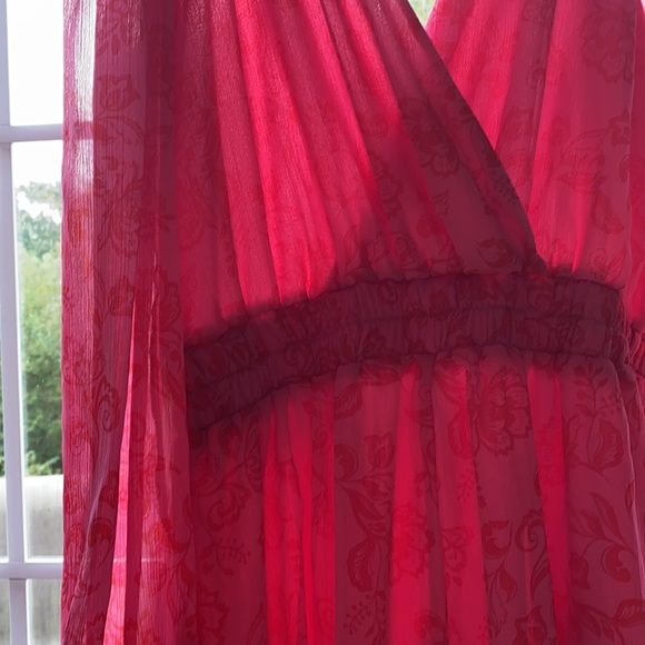 Pink and red floral romper from Francescas size USM - Picture 5 of 9